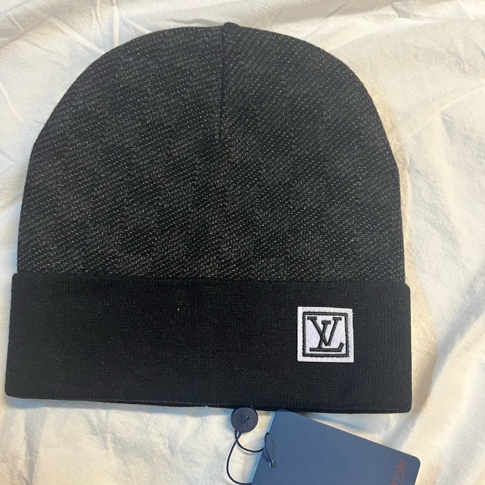 Louis Vuitton Black Beanie with tag